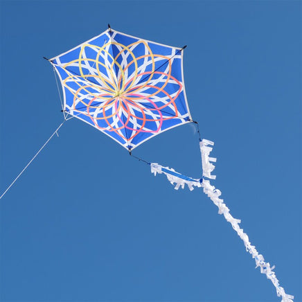 Alicja's Lotus Kite - Blue by Spider Kites